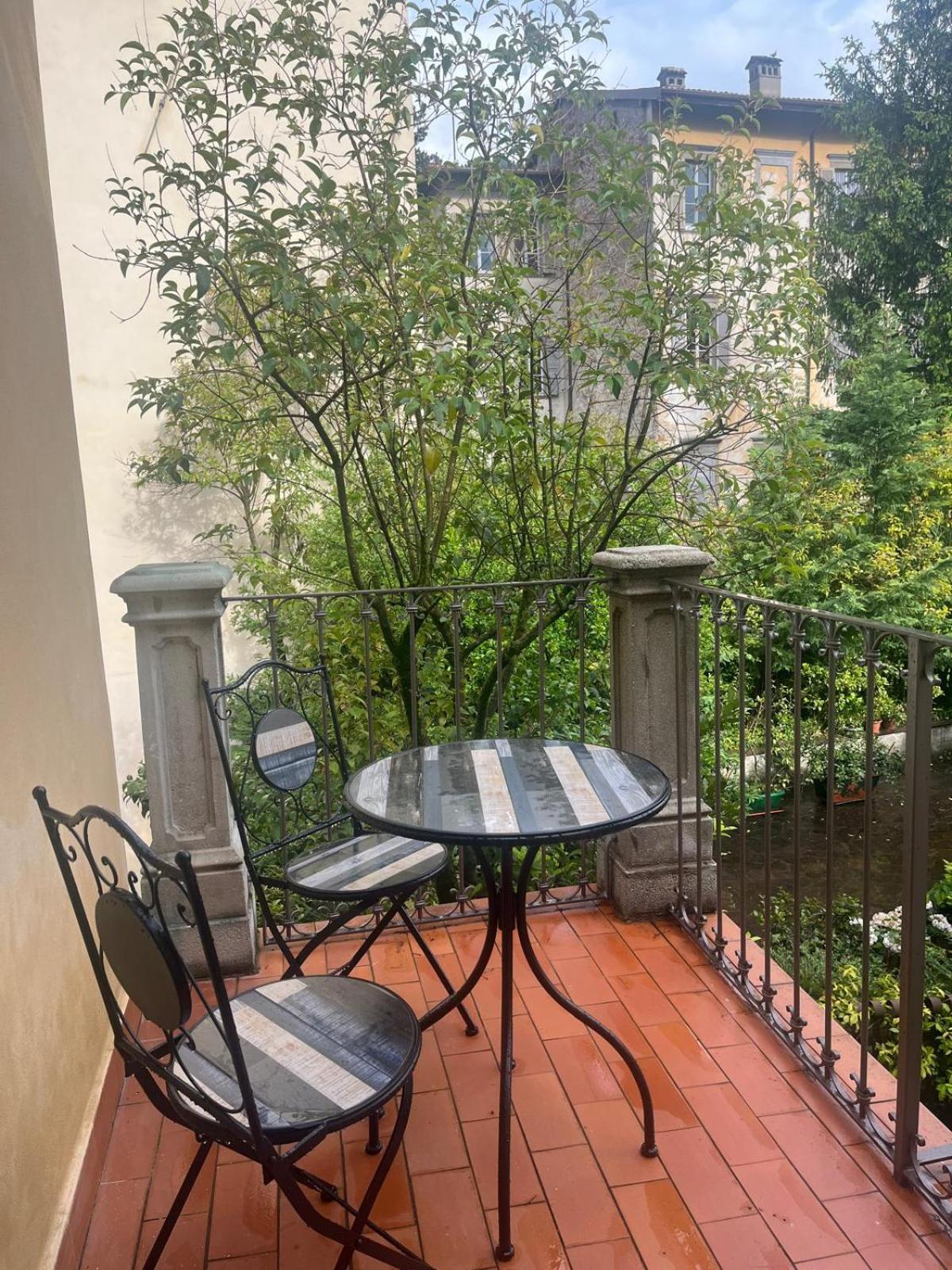 Apartamento La Casa Di Mat Charme&Relax Bérgamo Exterior foto